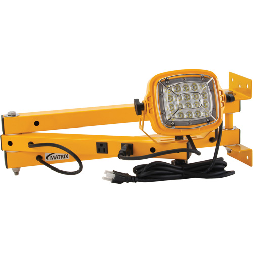 Lampe de quai, Bras 40", 50 W, Ampoule DEL, M&eacute;tal GTA Hardware Inc