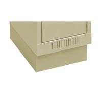 Base en retrait pour casiers &eacute;conomiques Clean Line, 1 Blocs, 4" lo x 12" la x 18" p, Beige, Acier GTA Hardware Inc
