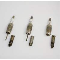 Trousse de d&eacute;montage de bougies cass&eacute;es Ford 3V GTA Hardware Inc
