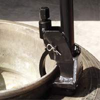 Brise-talon manuel GTA Hardware Inc