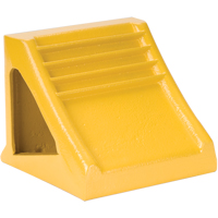 Cales-roue en fer GTA Hardware Inc