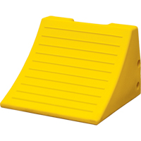 Cales-roue robustes, Polyur&eacute;thane, Jaune s&eacute;curit&eacute;, 15-1/10" la x 15" p x 11" h GTA Hardware Inc