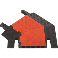 Protecteur de c&acirc;ble pour usage g&eacute;n&eacute;ral &agrave; 5 canaux Guard Dog, virage &agrave; gauche GTA Hardware Inc