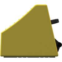 Cale de roue ultra-robuste pour l'exploitation mini&egrave;re Checkers Safety, PEHD, Jaune, 14-1/2" la x 17-1/2" p x 16" h GTA Hardware Inc