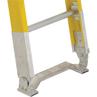 Industrial Heavy-Duty Extension Ladders (6200 Series), 375 lbs. Cap., 13' H, Grade 1AA GTA Hardware Inc