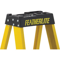 Industrial Heavy-Duty Stepladders (6900 Series), 4', Fibreglass, 300 lbs. Capacity, Type 1A GTA Hardware Inc