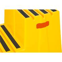 Escabeau industriel, 2 marches, 26" x 22-7/16" x Hauteur 19-11/16" GTA Hardware Inc
