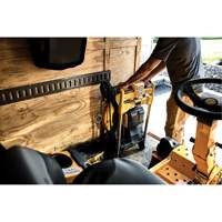 Trousse tondeuse &agrave; gazon sans balais sans fil XR 2X20V MAX*, Pouss&eacute;e, &agrave; pile, Largeur de coupe 21" GTA Hardware Inc