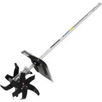 Accessoire de cultivateur pour le syst&egrave;me d'outil multiple &agrave; tube deux pi&egrave;ces GTA Hardware Inc