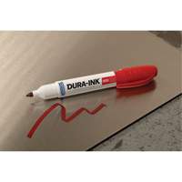 Marqueur Dura-Ink no 55, Rouge, Pointe Ciseau GTA Hardware Inc