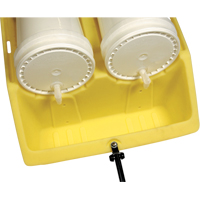 Mini-Racker Mobile Unit, 31" L x 29" W x 15.2" H, 10 US gal. Capacity GTA Hardware Inc