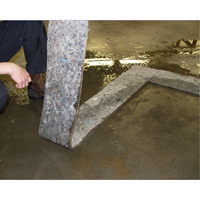 Bandes Husky Spilltration, Huile seulement, 64" x 8", 4 gal. d'absorption GTA Hardware Inc