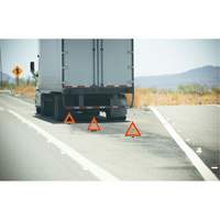 Triangular Reflector Kit GTA Hardware Inc