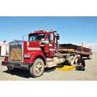 Flexible Ultra-Utility Tray&reg;, 42" L x 42" W x 4.8" H, 18 US gal. Spill Capacity GTA Hardware Inc