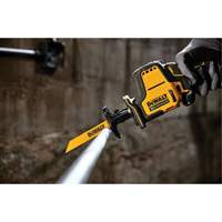 Scie alternative sans fil Max* (outil seulement), 12 V, Lithium-ion Bloc-pile, 0-2800 coups/min GTA Hardware Inc