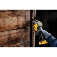 Scie alternative sans fil Max* (outil seulement), 12 V, Lithium-ion Bloc-pile, 0-2800 coups/min GTA Hardware Inc