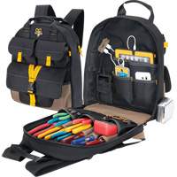 Sac &agrave; dos avec prises de recharge pour appareils &eacute;lectroniques, 13-1/2" lo x 5-1/4" la, Noir, Polyester GTA Hardware Inc