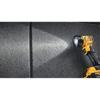 Lampe de travail Max, DEL, 110 lumens, 11 hres de fonctionnement, Bloc-pile Rechargeable, Plastique GTA Hardware Inc