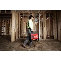 Bloc d'alimentation MX Fuel Carry-On, 1800 W/3600 W, Lithium-ion, 20-4/5" ha x 12" la x 15" p x 49,7 lb GTA Hardware Inc