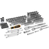 Jeu d'outils manuels pour m&eacute;canicien 90T SAE/MM avec prises 1/4", 3/8” & 1/2" GTA Hardware Inc