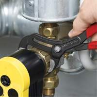 Pinces pour pompe &agrave; eau Cobra&reg;, 10" GTA Hardware Inc