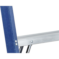 Industrial Duty Stepladders (6300 Series), 4', Fibreglass, 250 lbs. Capacity, Type 1 GTA Hardware Inc