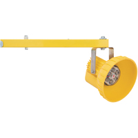 Lampes DEL en polycarbonate pour quai de chargement GTA Hardware Inc